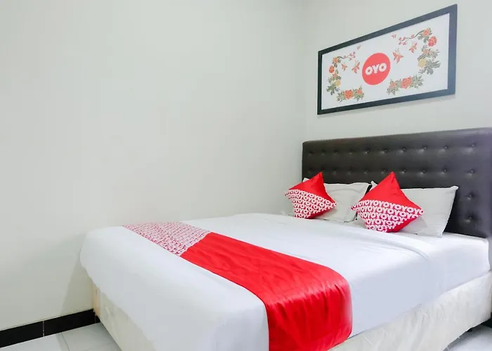 Oyo 528 Safa Guest House Malang